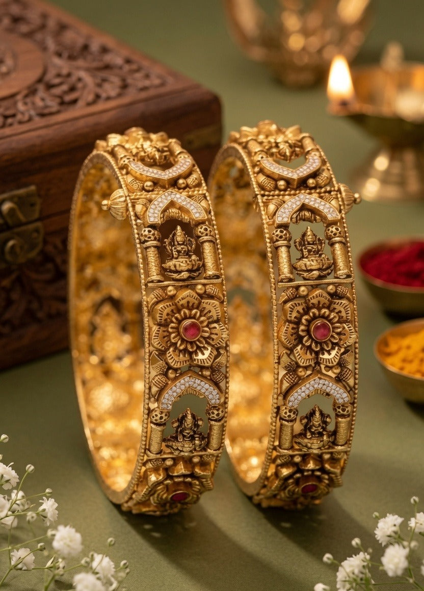 Veena Bangles (Set of 2)