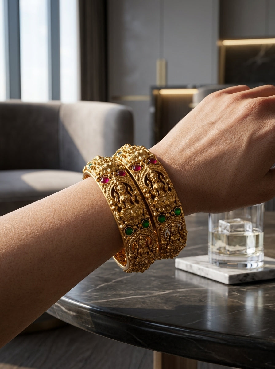 Kavya Bangles