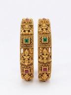 Sakshi Bangles