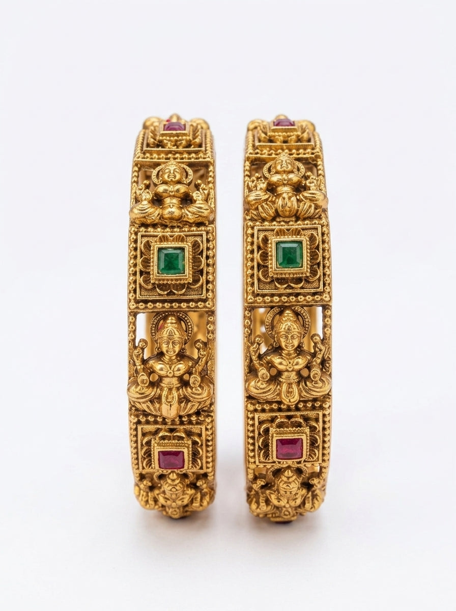 Sakshi Bangles
