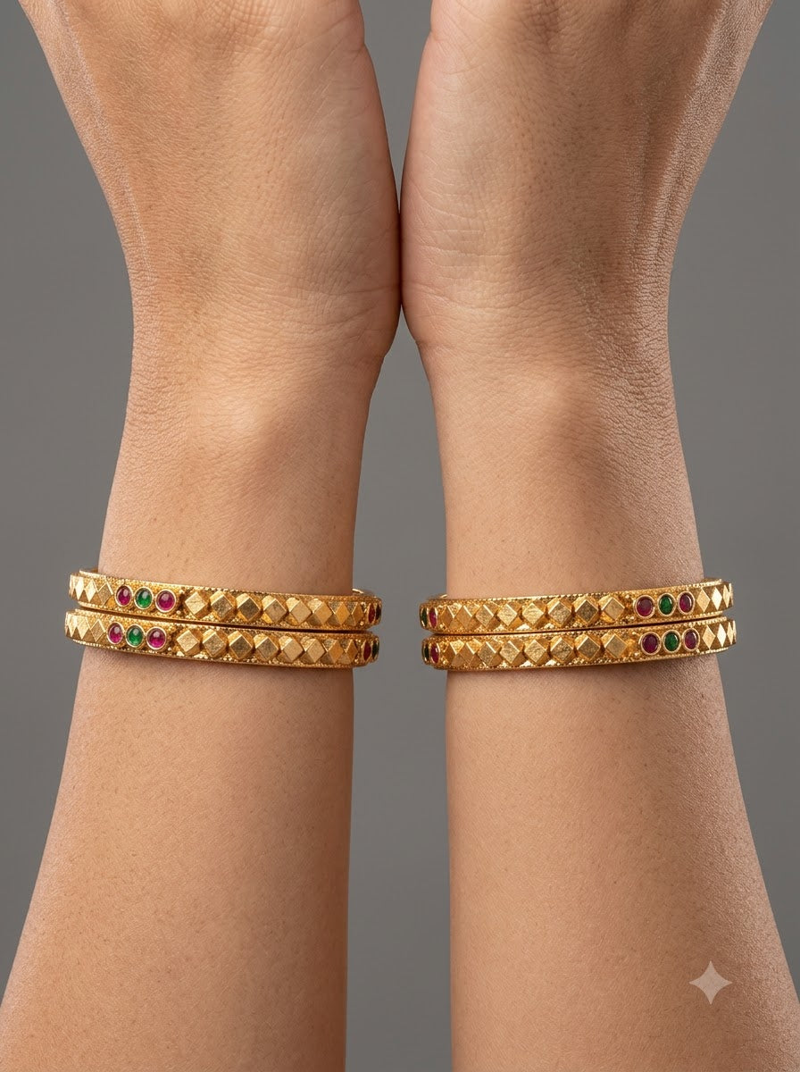 Riya Bangles · Set of 4