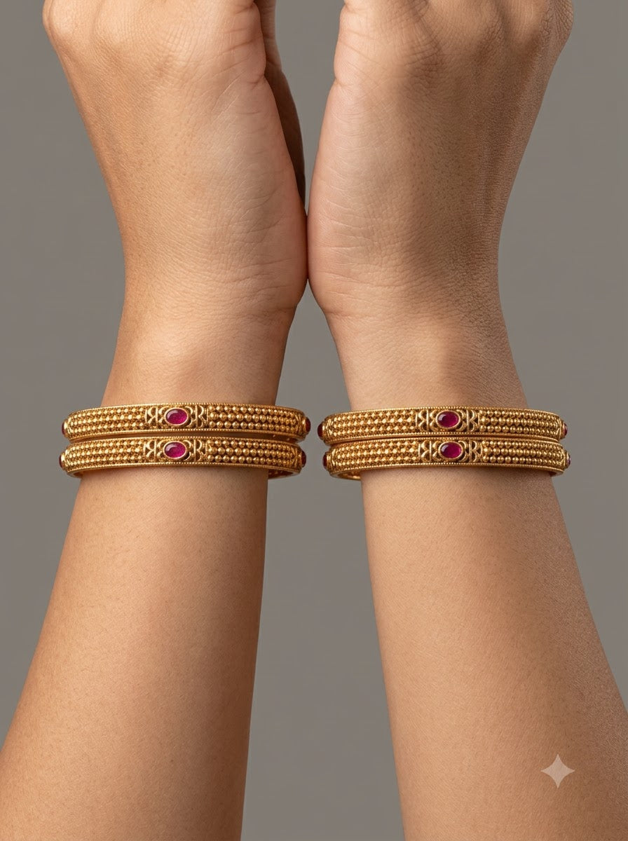 Preeti Bangles · Set of 4