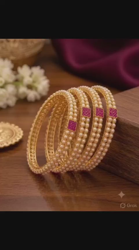 Rashi Bangles (Set of 4)