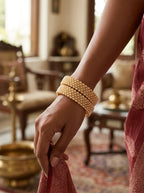 Manvika Bangles (Set of 2)